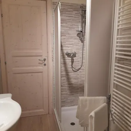 Il Biancospino Bed&wine Appartamento *